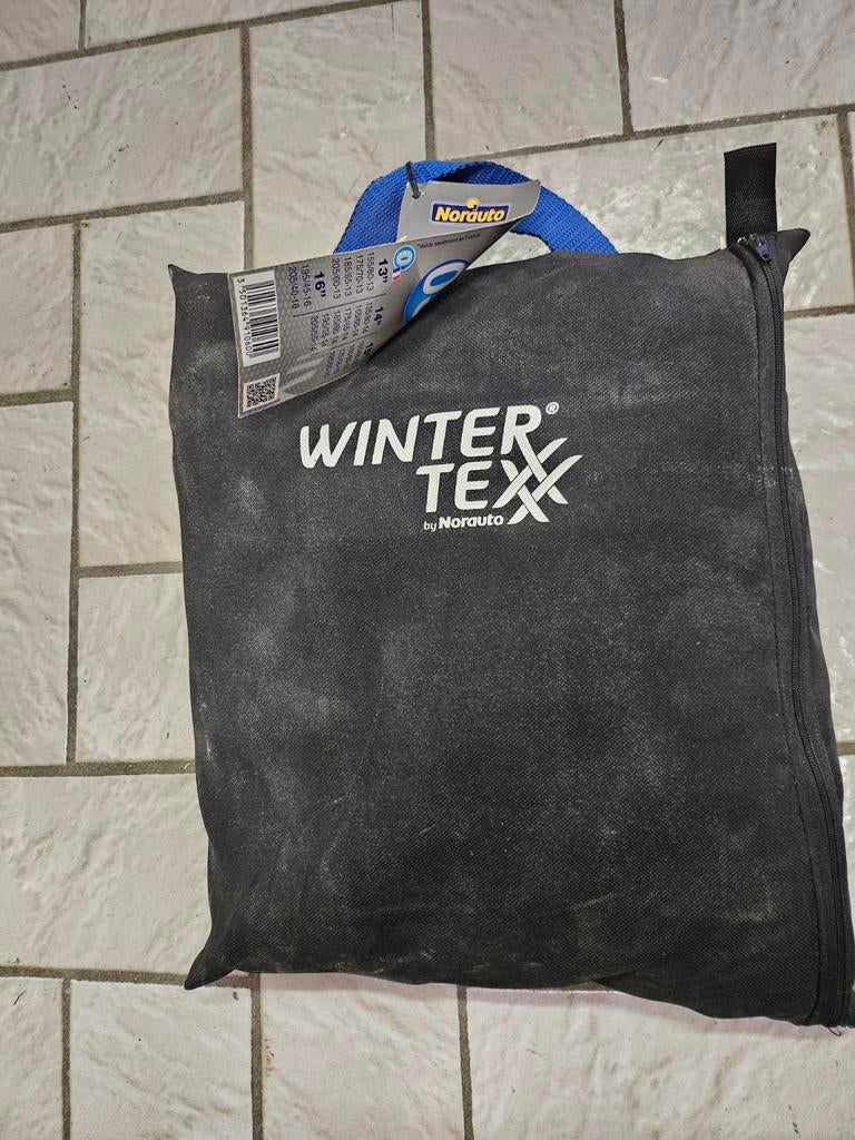 Chaussettes neige neuves, Autos : Pièces & Accessoires, Enlèvement