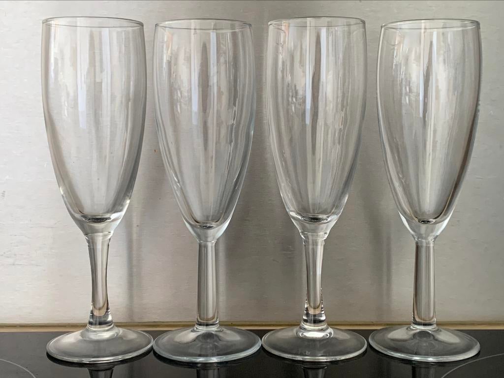Cava glazen, Verzamelen, Glas en Drinkglazen, Ophalen, Zo goed als nieuw
