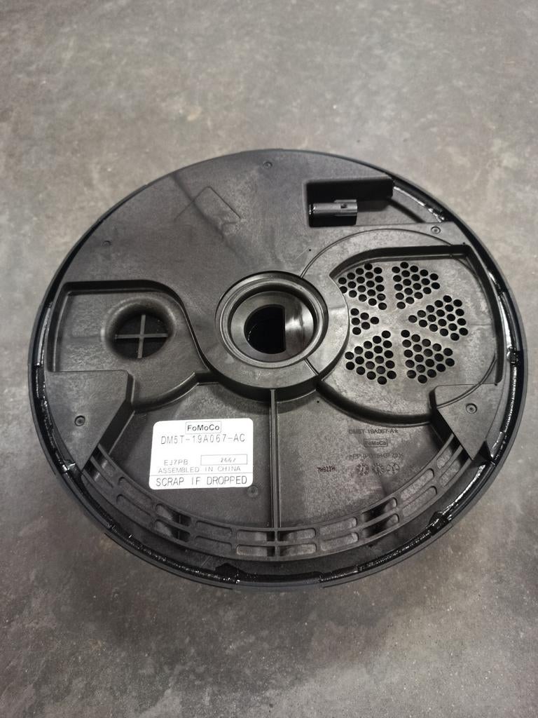 Caisson de basses Focus RS MK3, Enlèvement