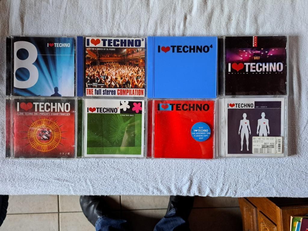 i love techno cd's, Enlèvement ou Envoi