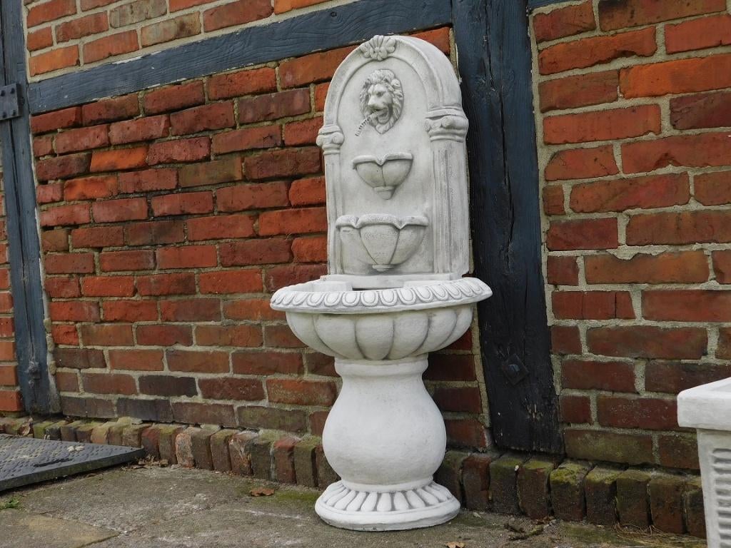 Wandfontein Leeuw - 105 cm - Steen, Tuin en Terras, Waterpartijen en Fonteinen, Fontein, Ophalen of Verzenden