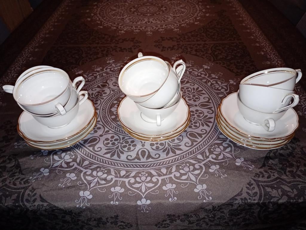 Vaisselles en porcelaine. Mitterteich Bavarian et Bareuther, Enlèvement