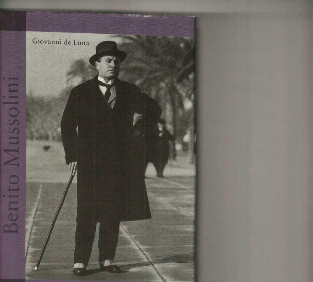 Benito Mussolini Giovanni de Luna, Boeken, Biografieën, Zo goed als nieuw, Ophalen of Verzenden