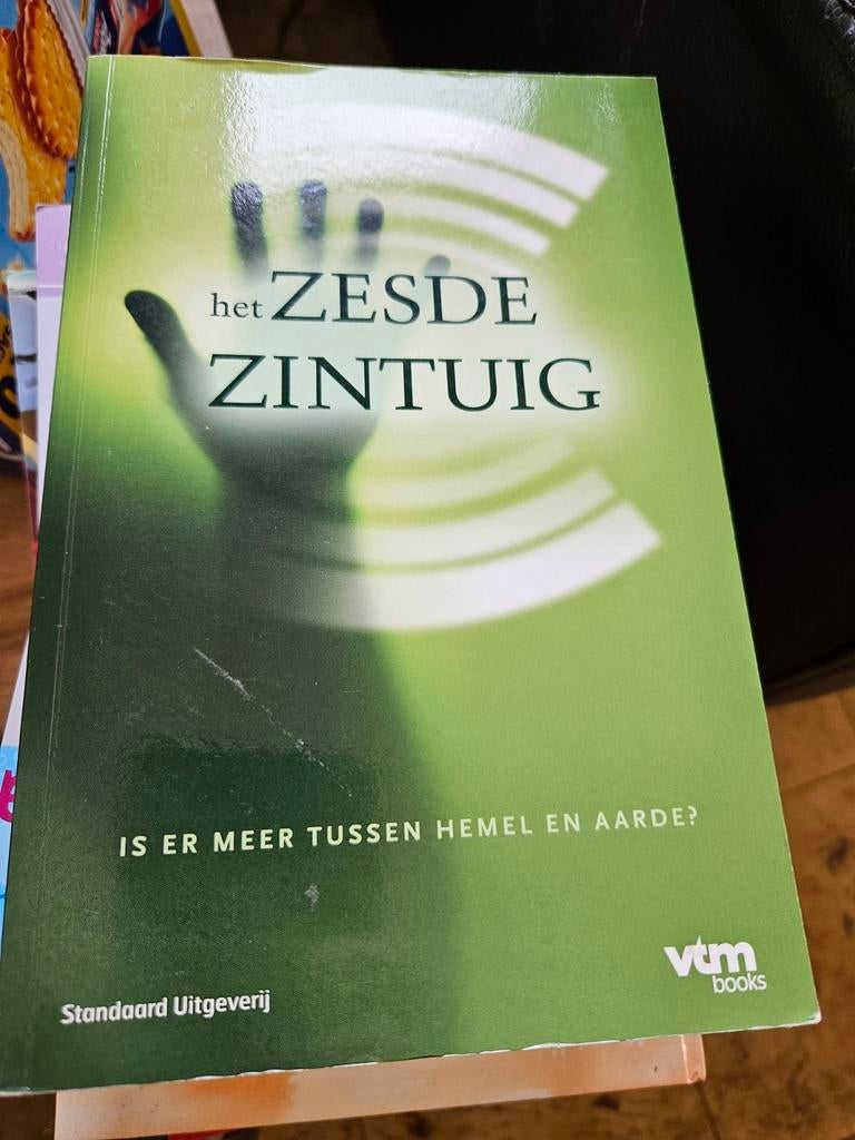 Wim De Smet - Het zesde zintuig, Ophalen of Verzenden, Zo goed als nieuw, Wim De Smet; Jan Haerynck; Aurelie Cordier