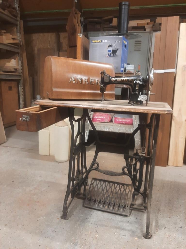 Antieke naaimachine Anker, Ophalen, Naaimachine, Overige merken