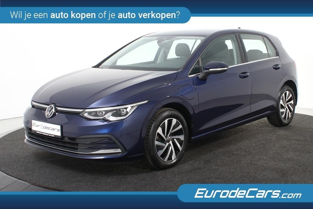 Volkswagen Golf VIII 1.4 eHybrid *1ste eig*Pano*Massage*, Auto's, Volkswagen, 4 cilinders, Blauw, 5 deurs, 21 g/km