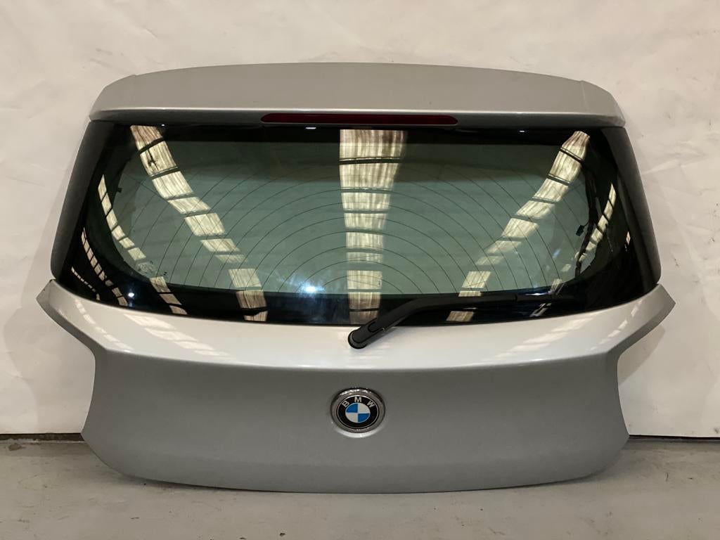 HAYON ARRIÈRE BMW serie 1 F20 F21, Arrière, Haillon arrière, Enlèvement, Utilisé