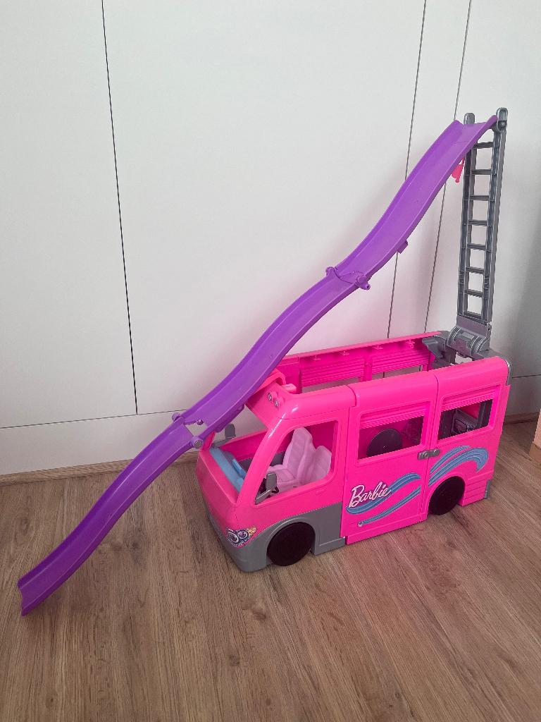 Barbie camper, Enlèvement