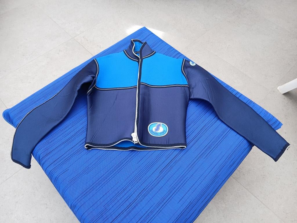 Gilet de surf zippé, taille S, Enlèvement, Comme neuf
