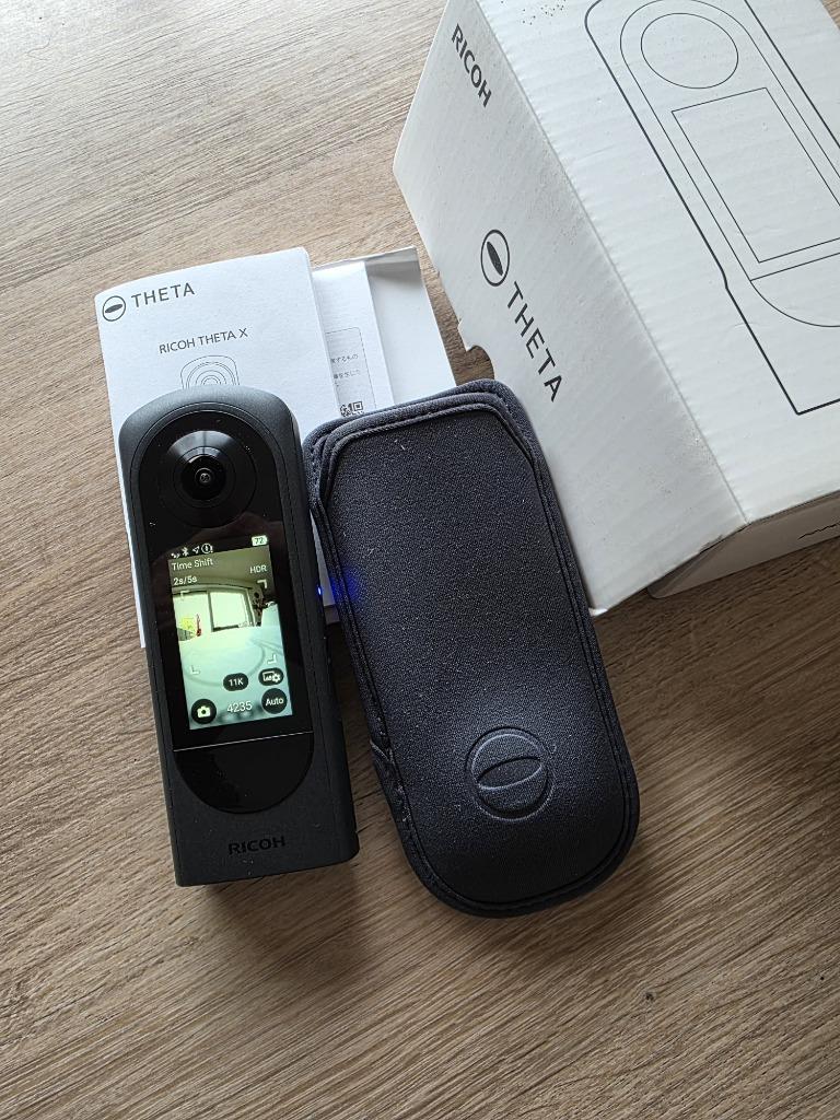 360 Camera – Ricoh Theta X (5.7K) + Accessoire, Ophalen, Zo goed als nieuw, Overige merken