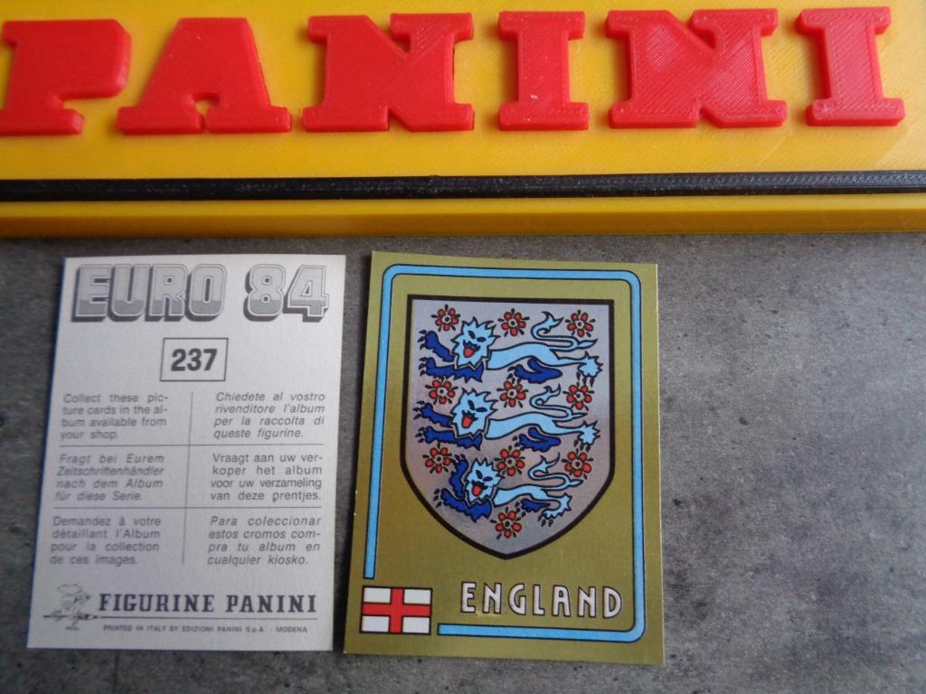 PANINI AUTOCOLLANT DE FOOTBALL EURO 84 CE EMBLÈME N 237 BAD, Enlèvement ou Envoi, Autocollant
