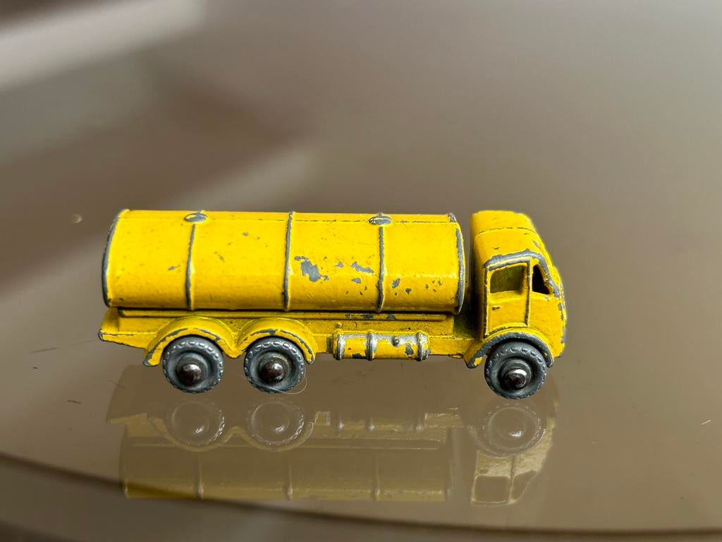 Matchbox Lesney ERF Road Tanker nr 11-A 1955, Ophalen of Verzenden