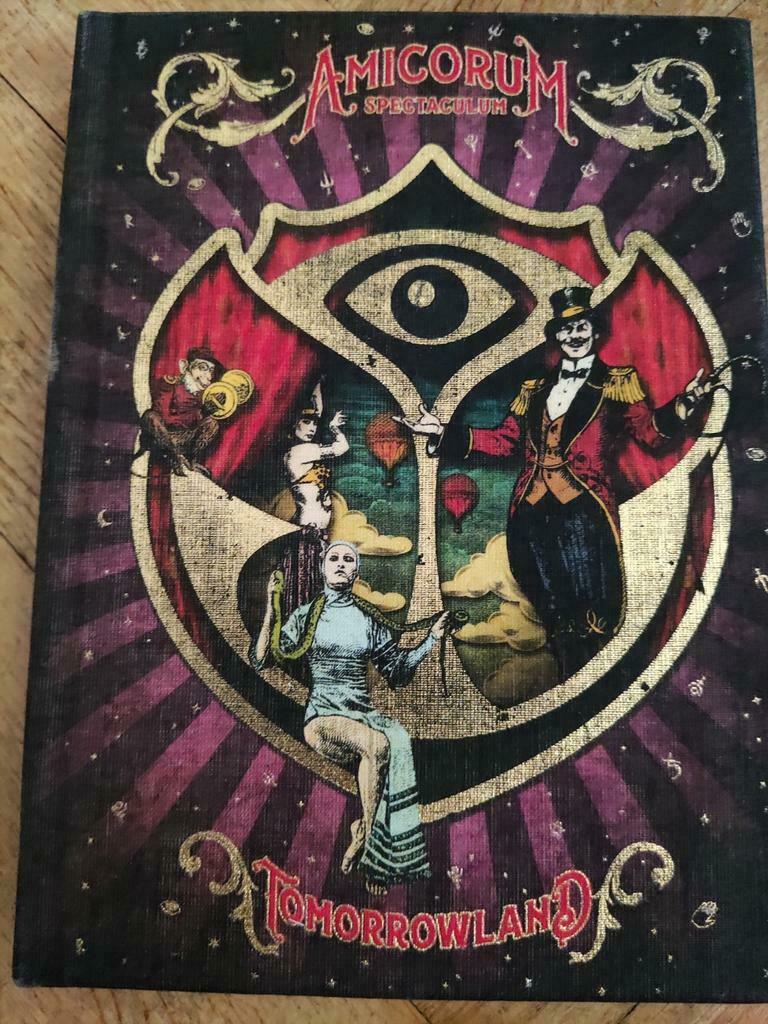 Amicorum spectaculum Tomorrowland, 3 cd's, Enlèvement ou Envoi