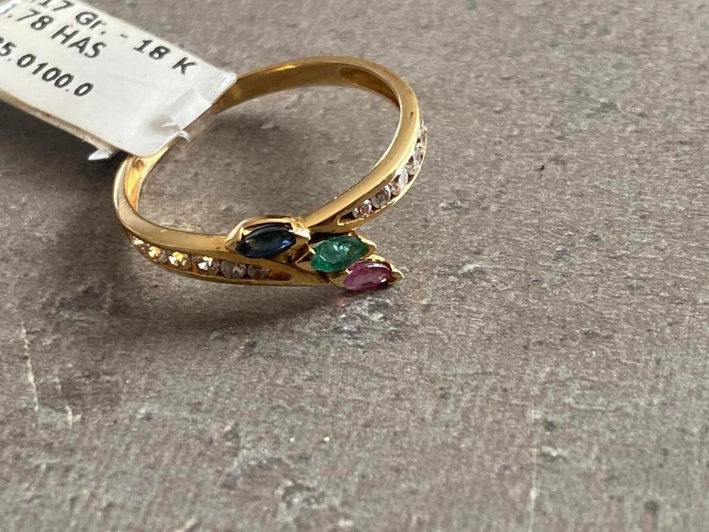 2 gouden ringen 18 karaat met steentjes, Ophalen