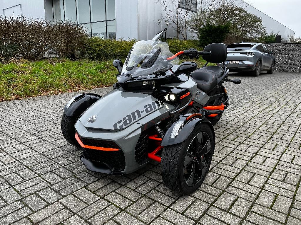 Can-Am Spyder F3-S Special Series, Motoren, 1330 cc, 3 cilinders, Meer dan 35 kW