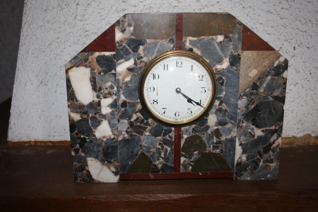Pendule cheminée, Enlèvement