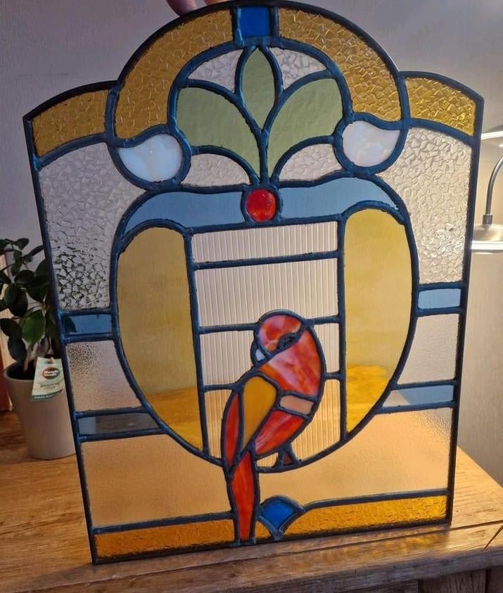 Antiek glasraam met papegaai glas in lood, Antiek en Kunst, Ophalen of Verzenden