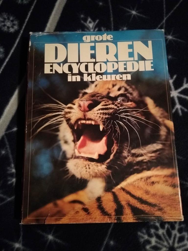 grote dierenencyclopedie, Boeken, Ophalen of Verzenden, Gelezen
