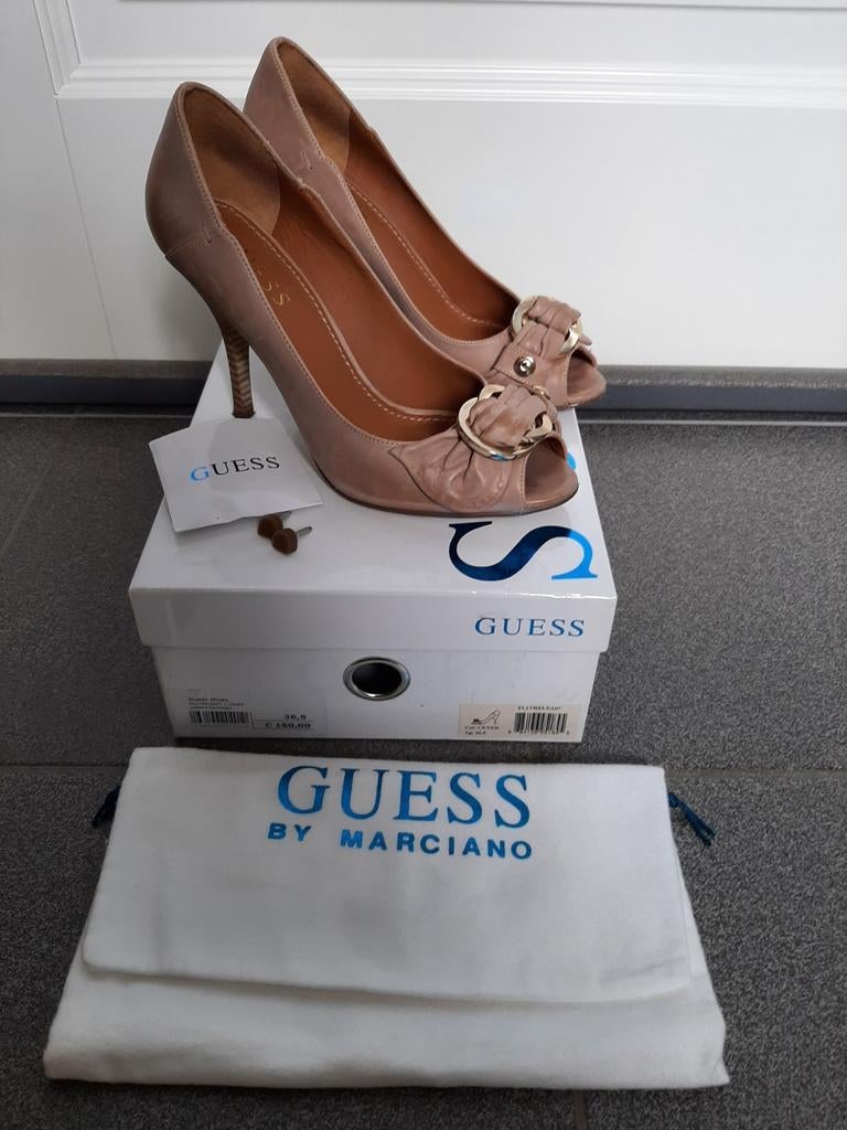 Escarpin Guess beige à bout ouvert taille 36,5, Enlèvement, Porté, Beige