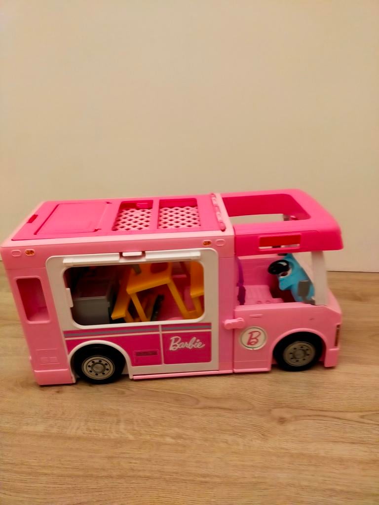 Camper Barbie, Ophalen