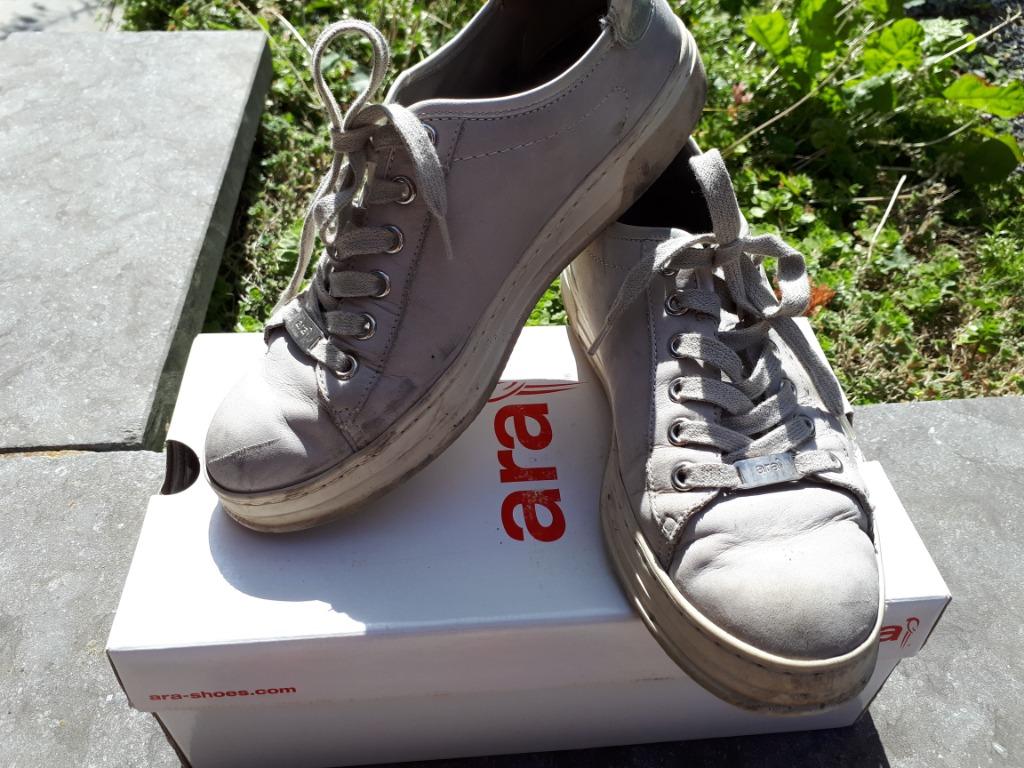 Ara schoenen lichtblauw turkoois zilverbeige 39 veters, Kleding | Dames, Schoenen, Gedragen, Sneakers, Blauw, Ophalen of Verzenden