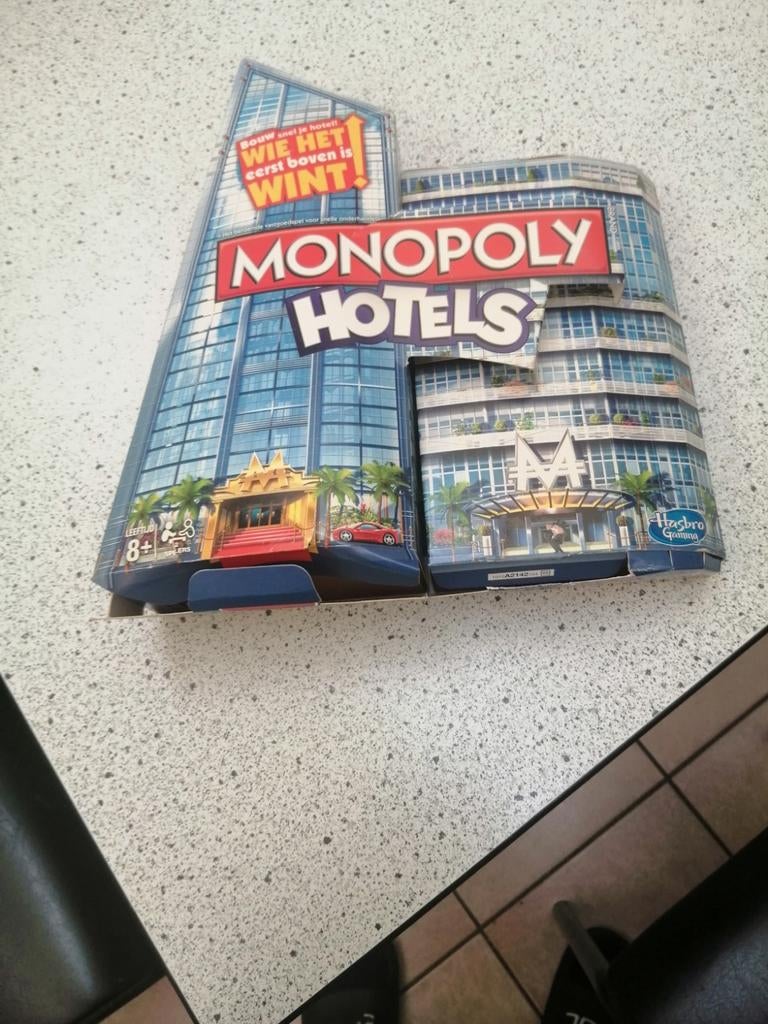 Monopoly hotels, Ophalen of Verzenden, Zo goed als nieuw
