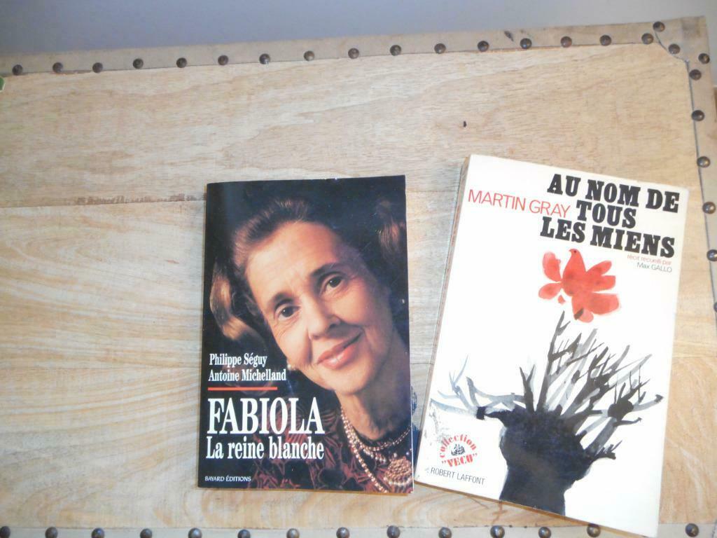 2 livres: La Reine Fabiola; Au nom de tous les miens, Enlèvement ou Envoi, 20e siècle ou après, Utilisé