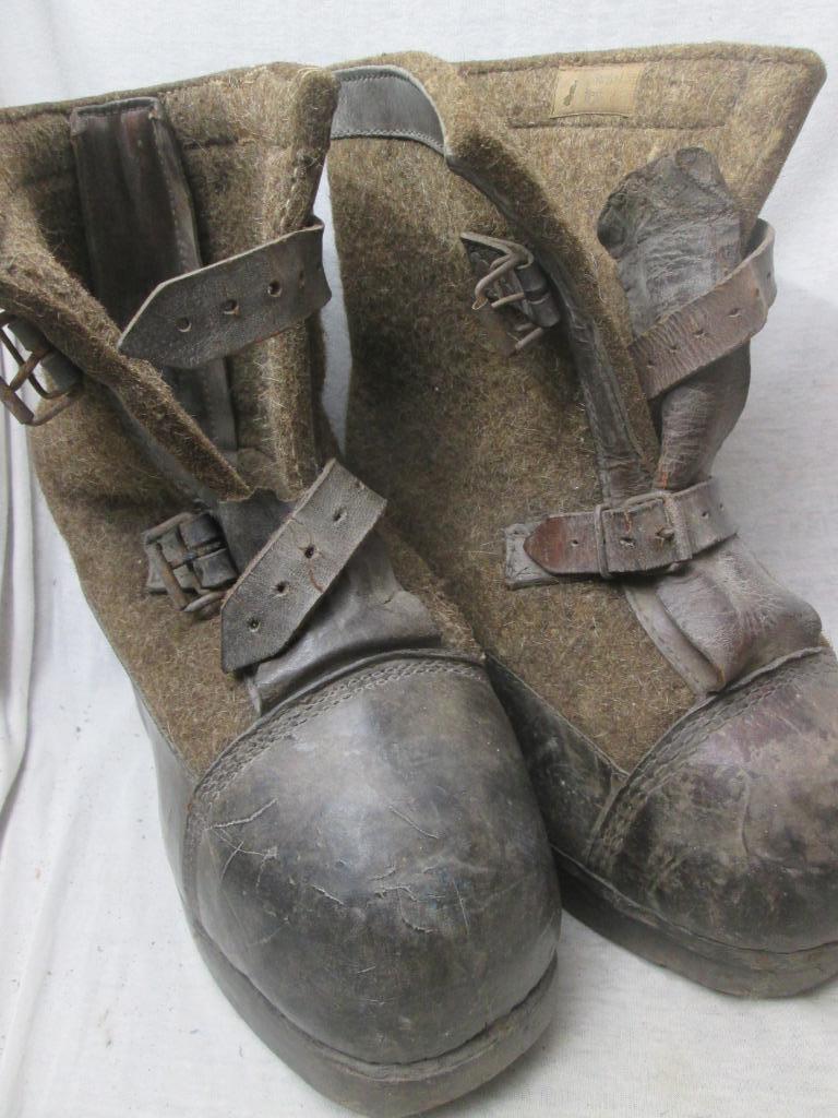 Duitse oostfront wachstiefel, vilten laarzen met houten zool, Verzamelen, Ophalen of Verzenden