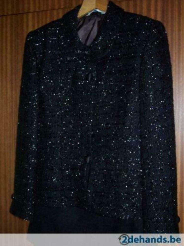 Mooi zwart mantelpak, Kleding | Dames, Ophalen, Zo goed als nieuw, Zwart, Kostuum of Pak