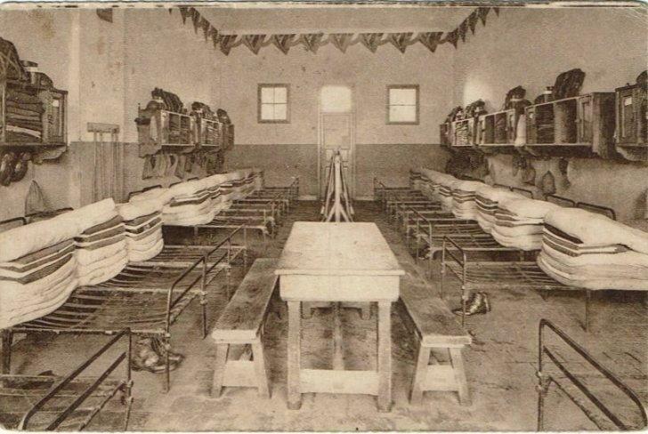 Vilvoorde Overseiningstroepen Regiment Troepen Kamer, Envoi