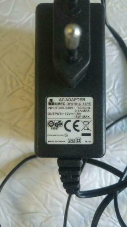 Chargeur Lader Adapter 12v 1.5A 18W max UMEC UPO181C-12PE, Computers en Software, Ophalen of Verzenden, Zo goed als nieuw