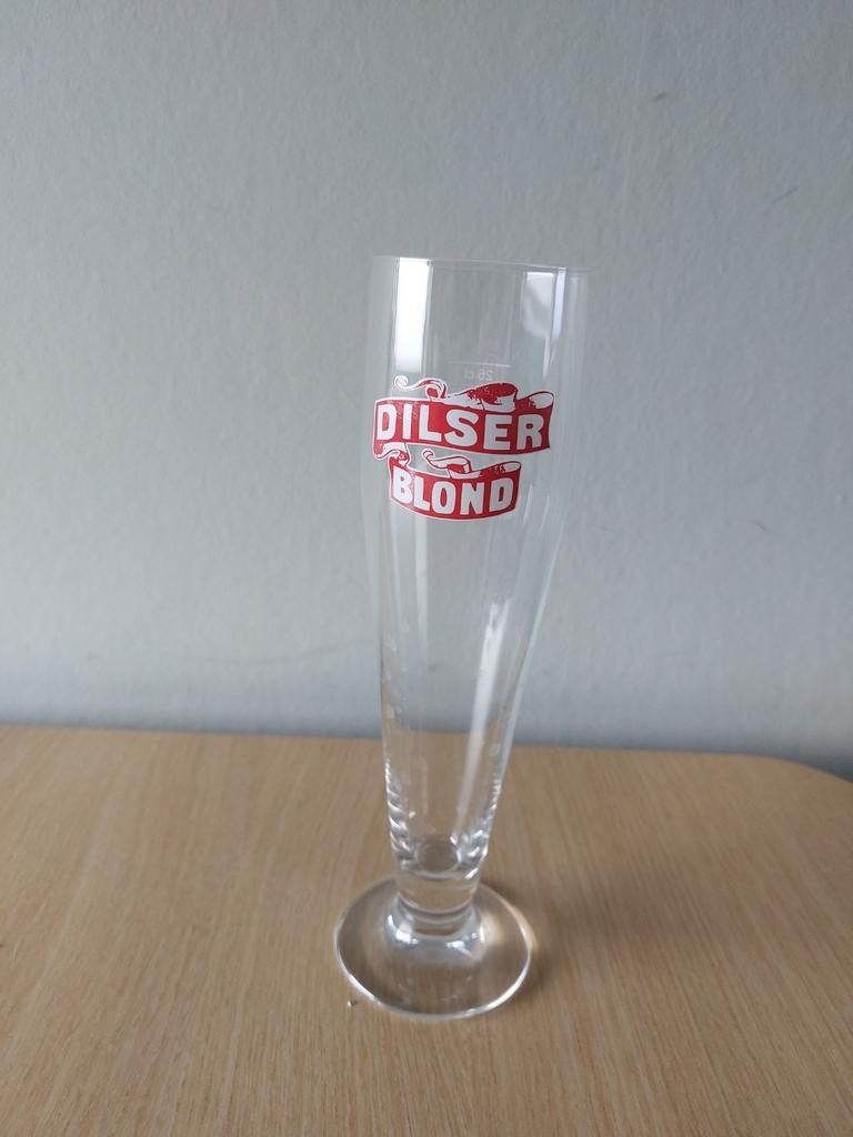 Bierglas Dilser blond, Ophalen of Verzenden, Zo goed als nieuw, Glas of Glazen, Overige merken