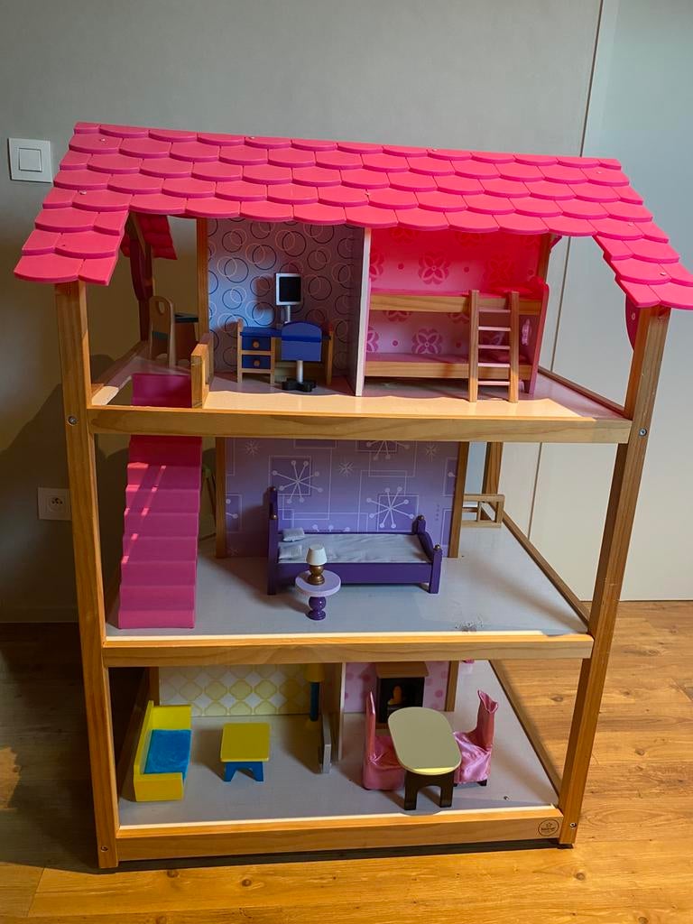 Groot Houten poppenhuis, Ophalen, Gebruikt, Poppenhuis