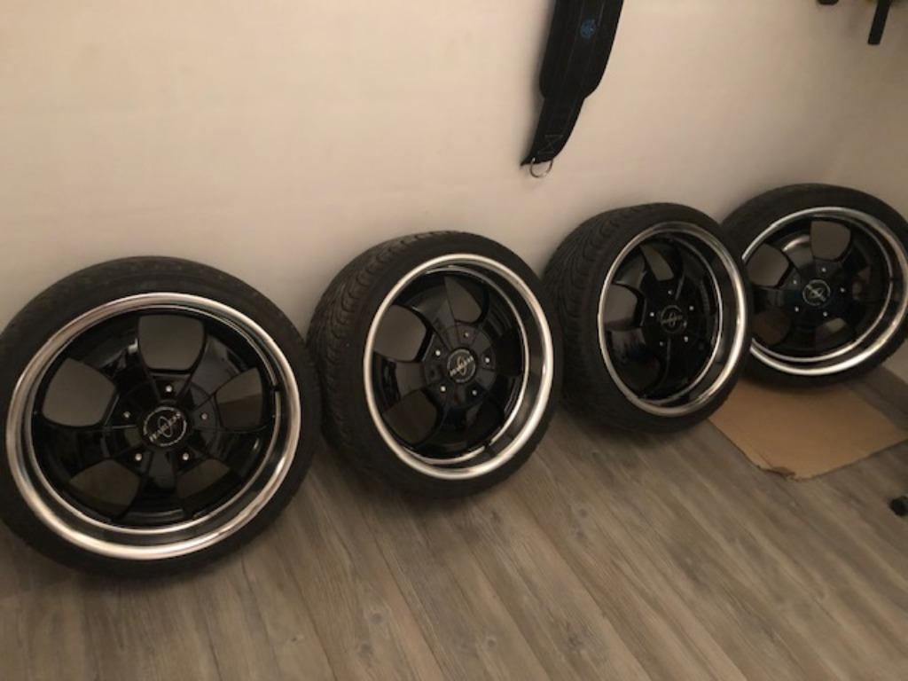 Jantes Noires à bords polis 18 pouces 4 X 114.3, Autos : Pièces & Accessoires, 215 mm, 18 pouces, Enlèvement, Utilisé