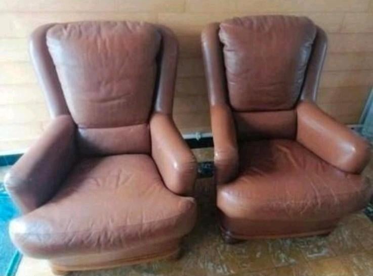 2 relax zetels kuipzetel fauteuil leder hout armstoel stoel, Huis en Inrichting, Ophalen, Gebruikt, Hout