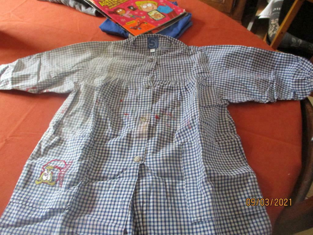 TABLIER ENFANT POUR PEINTURE ET BRICOLAGE. TAILLE 4 ANS., Garçon ou Fille, Enlèvement ou Envoi, Autres types, Utilisé