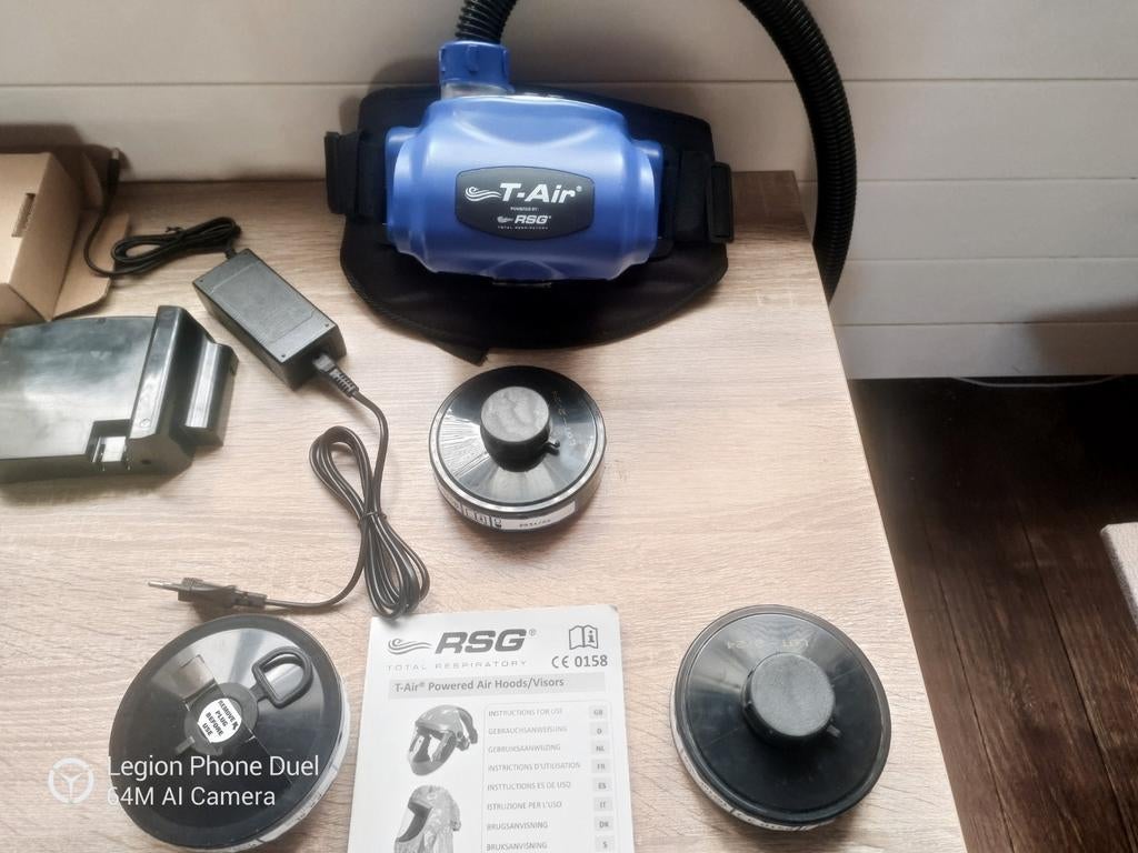RSG aanblaas unit . 4 filters + kap ., Doe-het-zelf en Bouw, Adembescherming, Ophalen of Verzenden