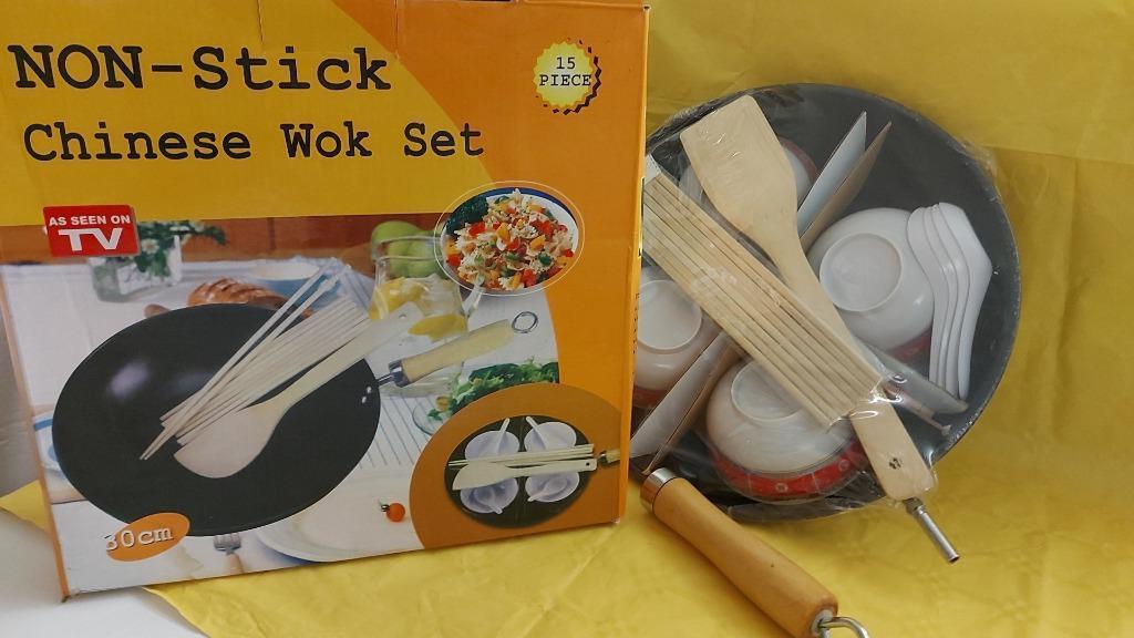 Wok chinois + accessoires, Enlèvement, Neuf, Wok