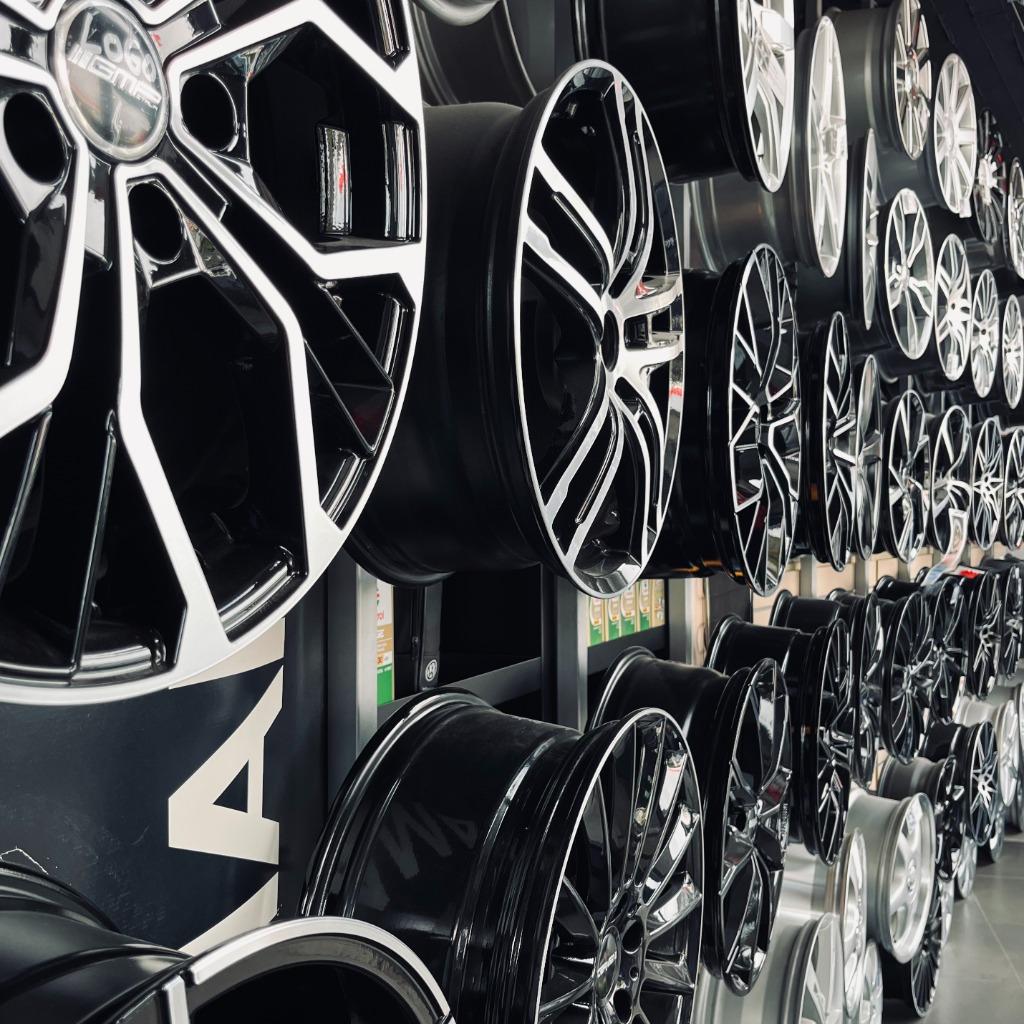 VENTE EN ENTREPÔT - Jantes argentées 5x112 - 15" - 22", Autos : Pièces & Accessoires, Pneus & Jantes, Enlèvement, Neuf, Véhicule de tourisme