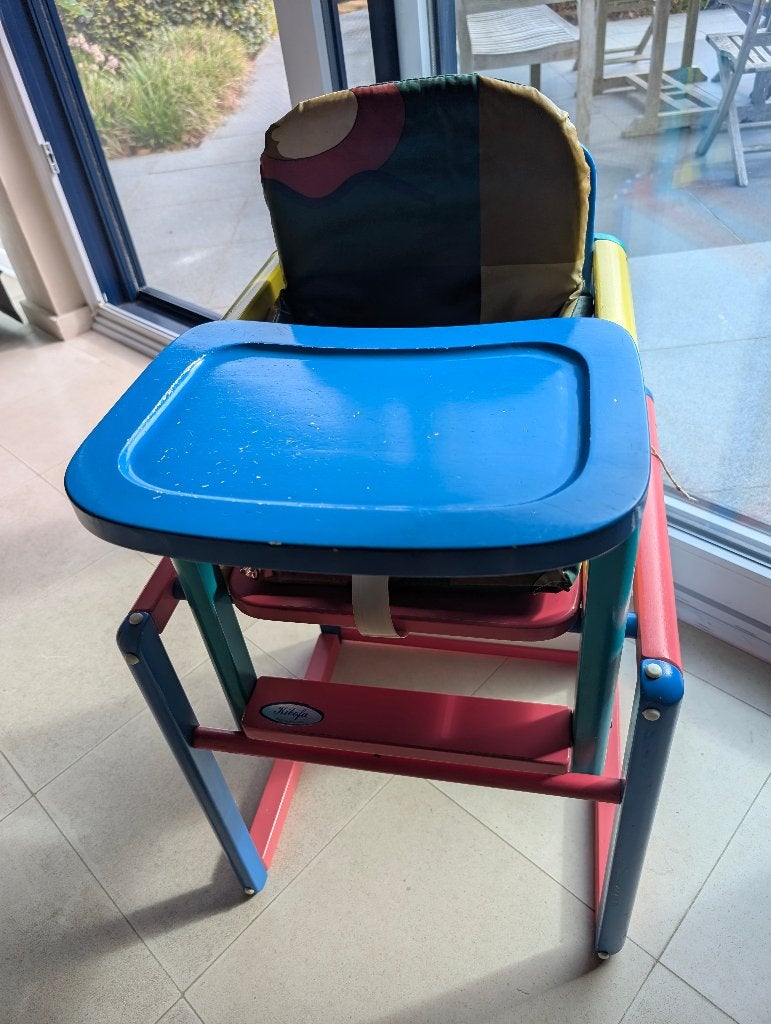 Houten kinderstoel van Kibofa, Kinderen en Baby's, Kinderstoelen, Ophalen, Gebruikt, Overige typen, Aanschuifbaar