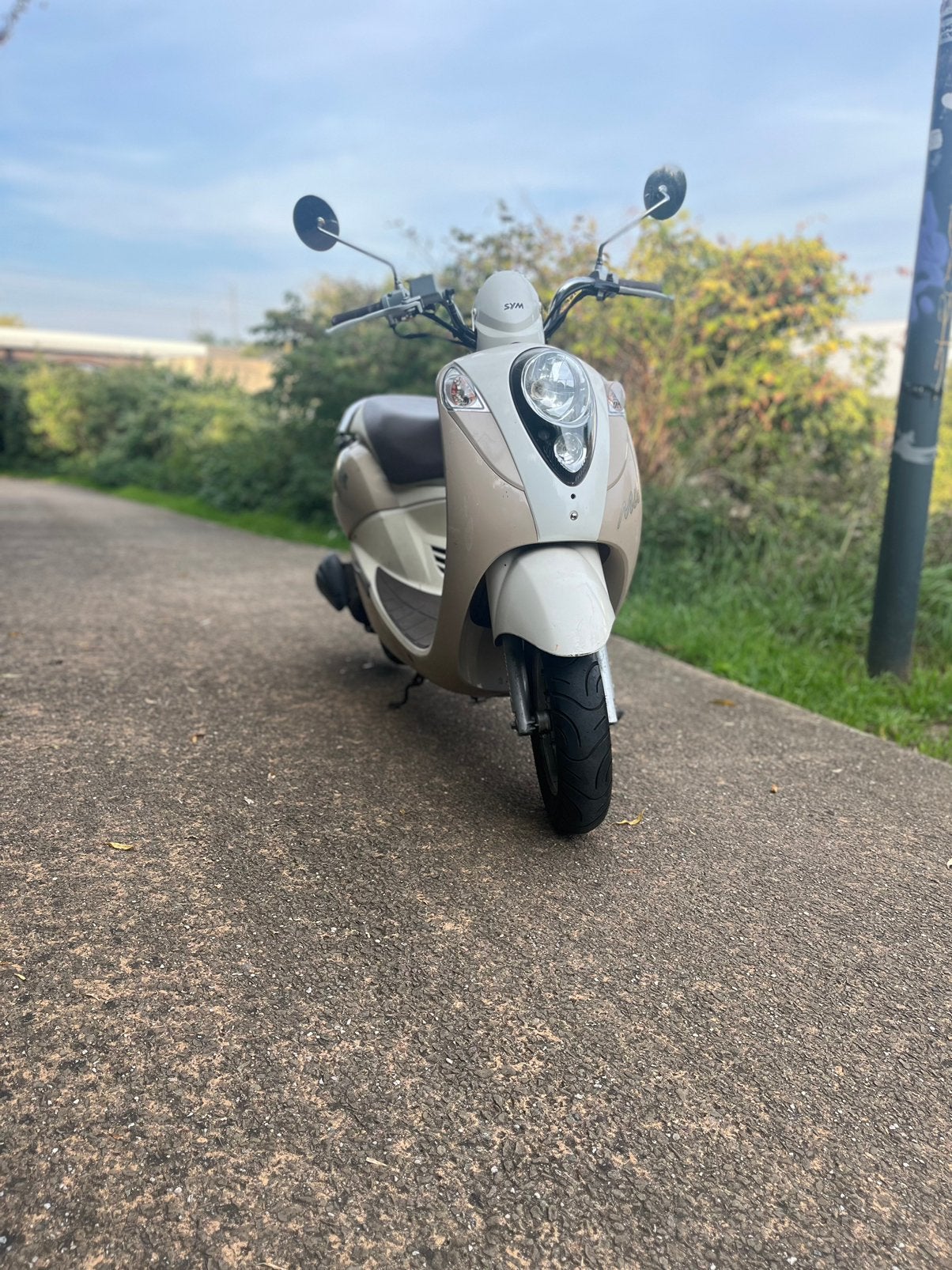 Sym mio, Vélos & Vélomoteurs, Mio, Enlèvement ou Envoi, Comme neuf, Classe B (45 km/h)