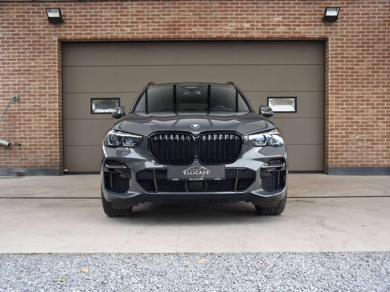 BMW X5 3.0AS PHEV XDRIVE45E SOH 92% / M PAKKET / MASSAGE /, 0 min, 0 kg, Bedrijf, 5 zetels