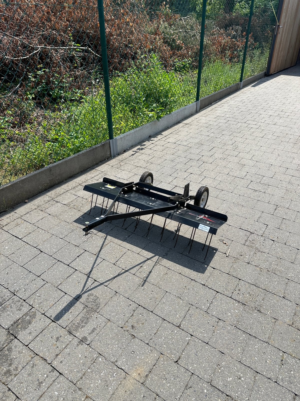 Brinly-Hardy T-40BH gazonverticuteerder voor zitmaaier, Enlèvement, Utilisé