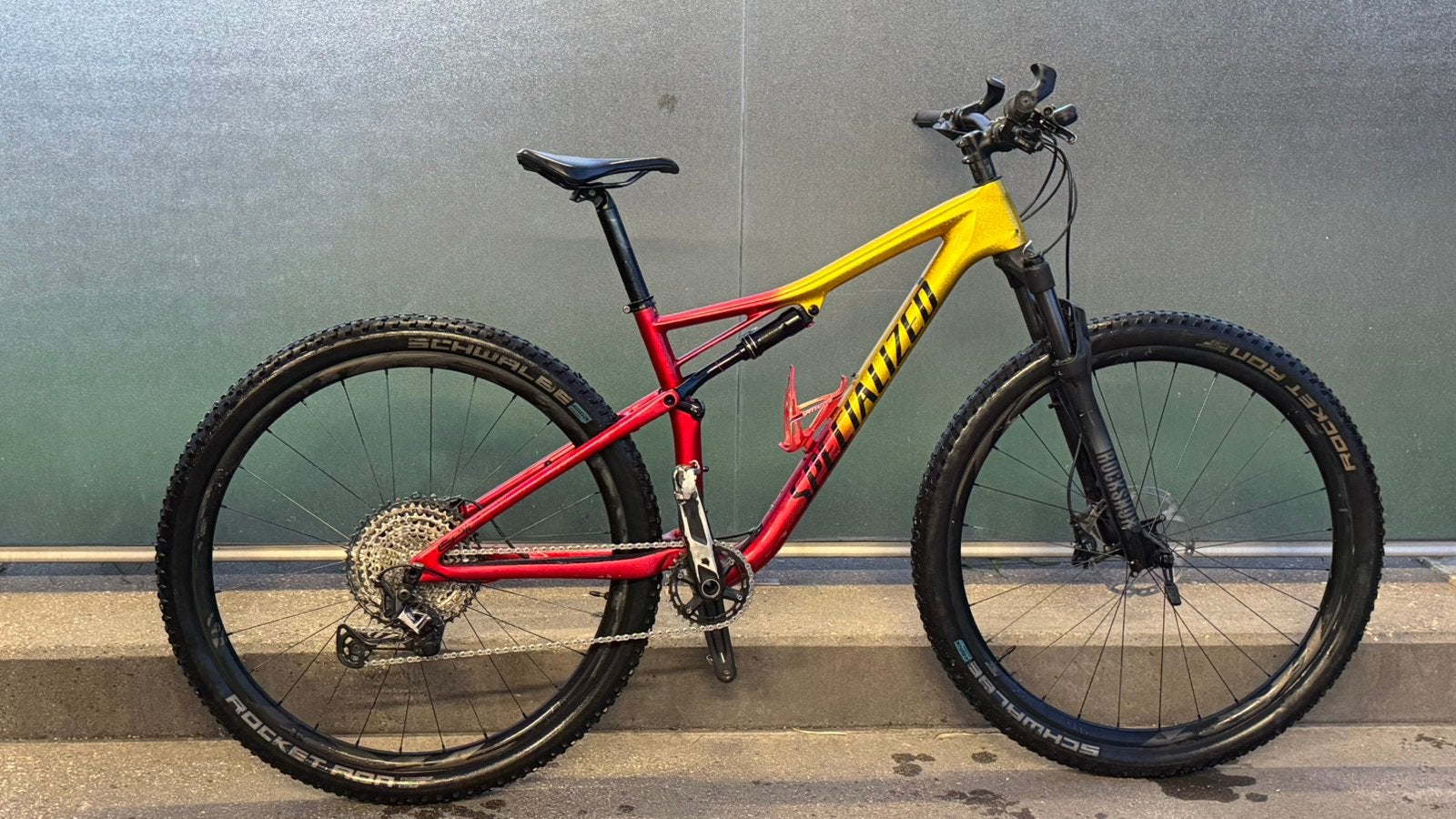 Mountainbike Specialized Epic Expert Carbon 29” – M, Fietsen en Brommers, Ophalen, Zo goed als nieuw