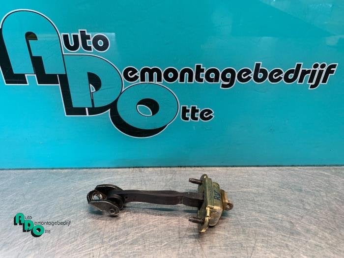 Butée 4portes avant droite d'un Ford Fiesta (Fiesta 02-), -, 3 mois de garantie, -, -