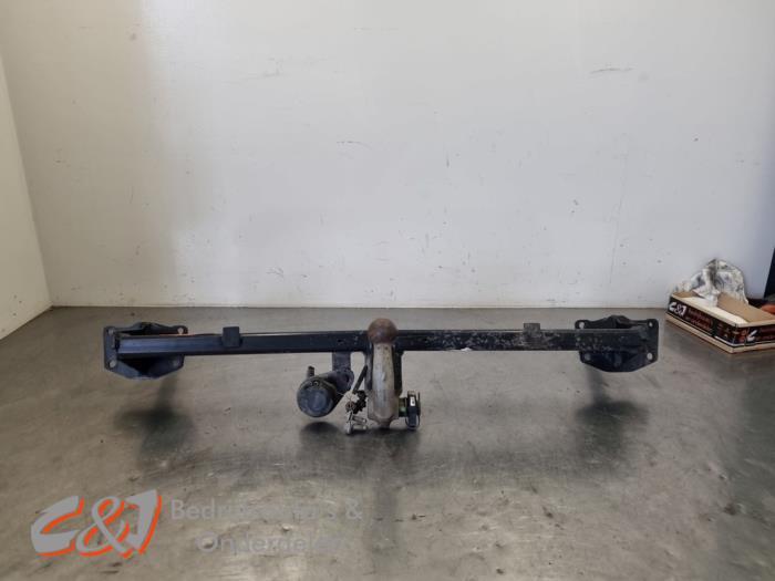 Trekhaak van een Ford Tourneo Connect, Gebruikt, -, -, Ophalen of Verzenden