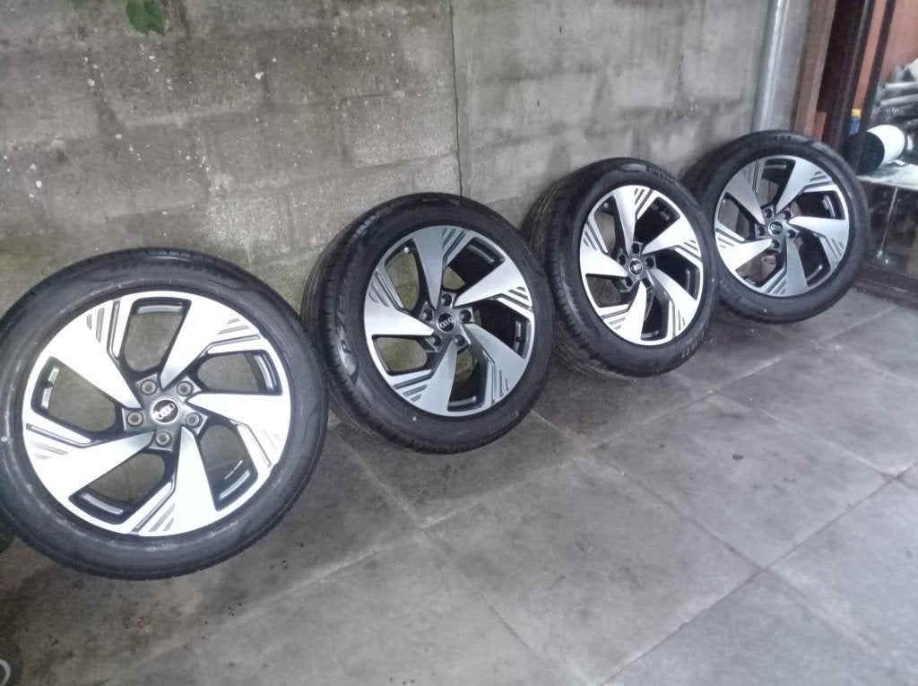 Jantes Audi Q6 ETron Pneus Quazi Neuf 20 pouces 5/130, Autos : Pièces & Accessoires, Enlèvement ou Envoi, 20 pouces, Jante(s)