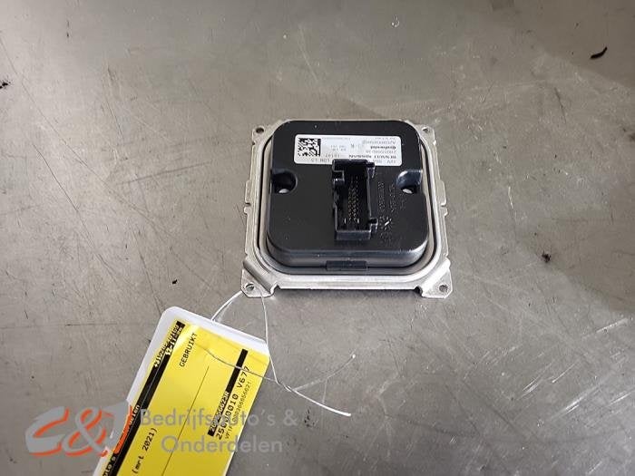 Xenon module van een Renault Trafic, Gebruikt, -, Renault, -