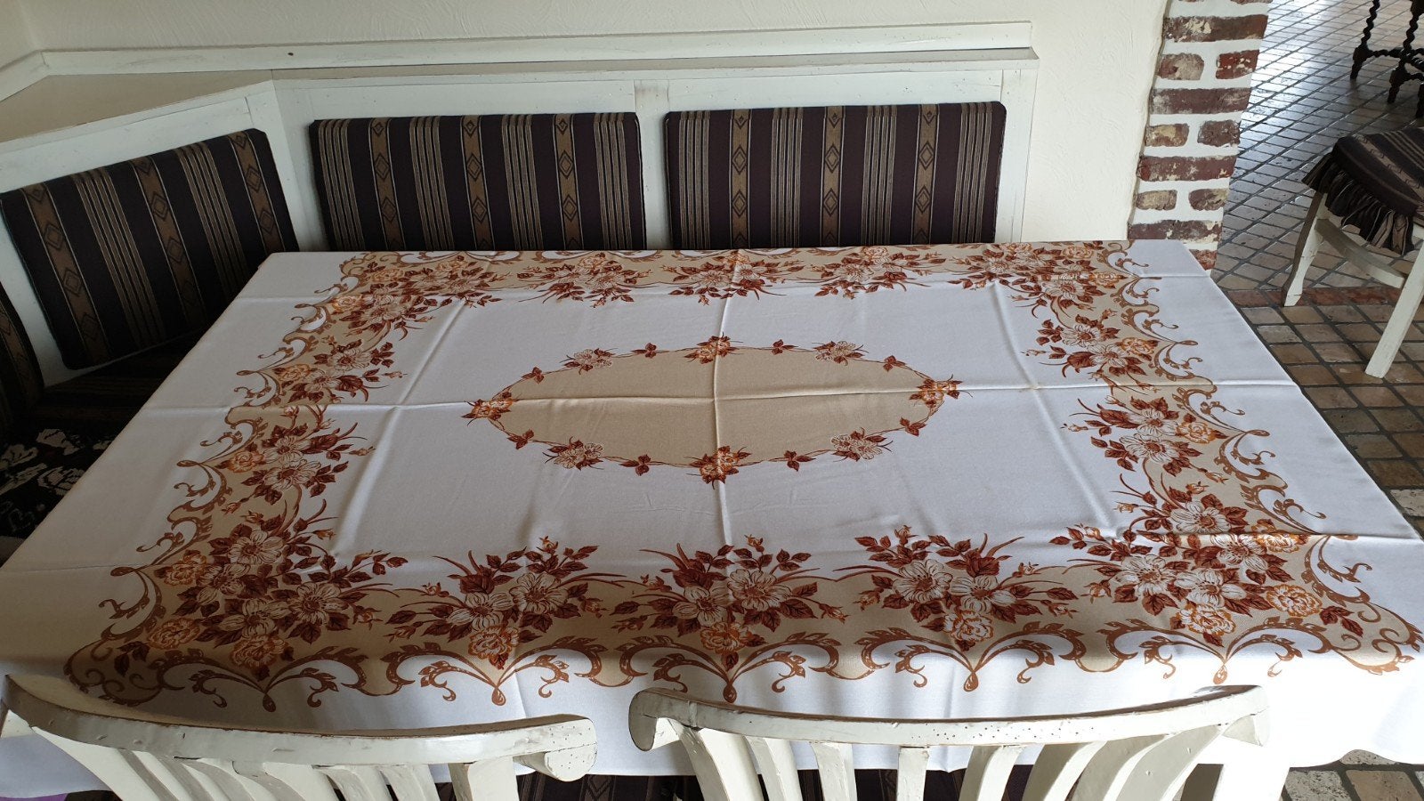 Vintage tafelkleed 165 x 125, Huis en Inrichting, Tafelkleed, Ophalen