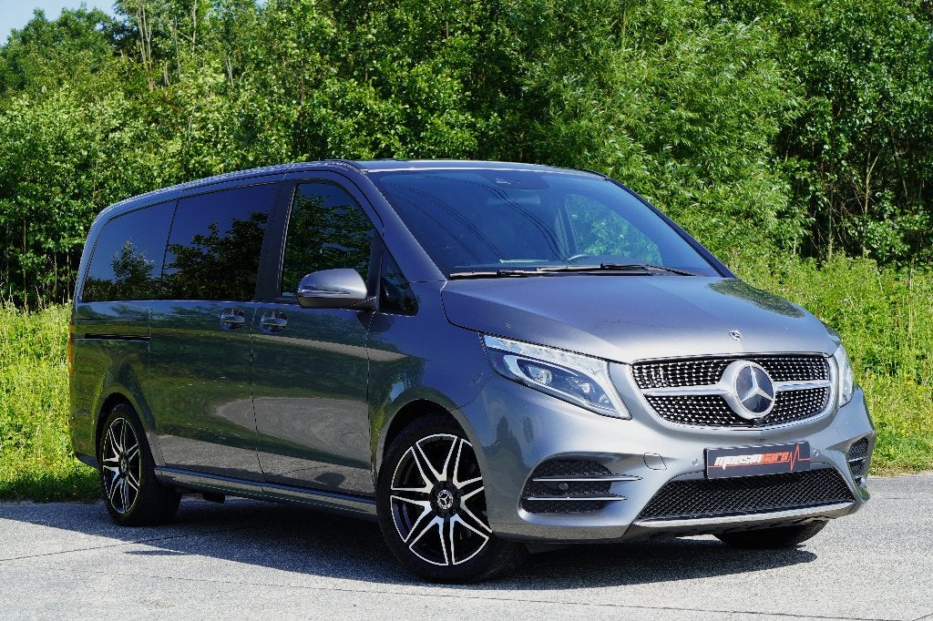 Mercedes V220d AMG-Line **7 Plaatsen**1ste Eigenares!**, Auto's, Mercedes-Benz, 4 cilinders, 2000 kg, 7 zetels, Bedrijf